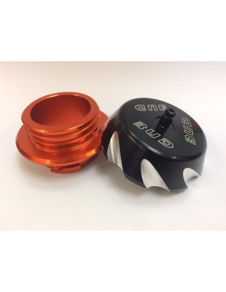 Tapon de Gasolina BUD Color Negro para KTM Con Tapon de 3/4