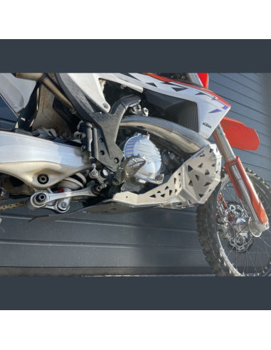 Cubrecarter/Protector Motor y Escape P-Tech...