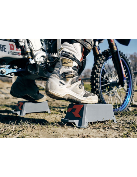 Pareja Bloques para Parrilla Salida RaceTech Doble Altura Gris